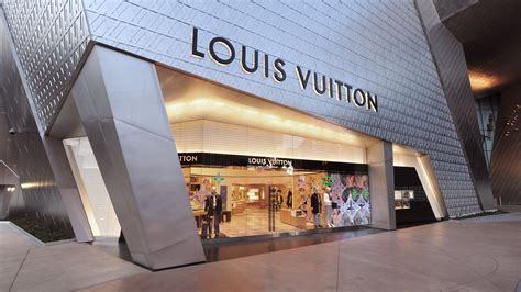 louis vuitton for sale near me|where is louis vuitton located.